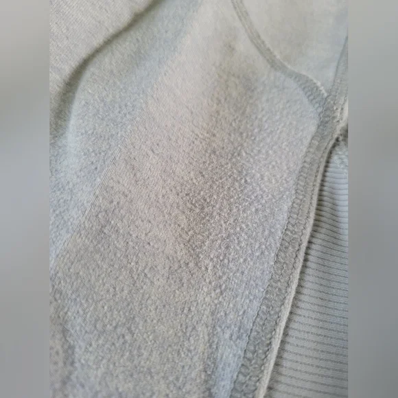 Ivivva Light Gray Leggings - Picture 2 of 5